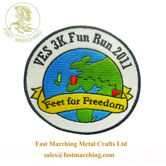Custom Good Quality Own Logo Free Pogo Tokens Embroidered Flag Badge