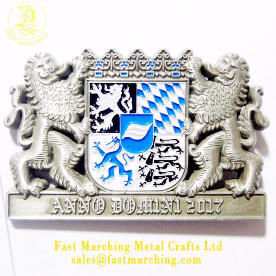 Custom Suit Badge 3D Die Casting Zinc Alloy Medal Engraving