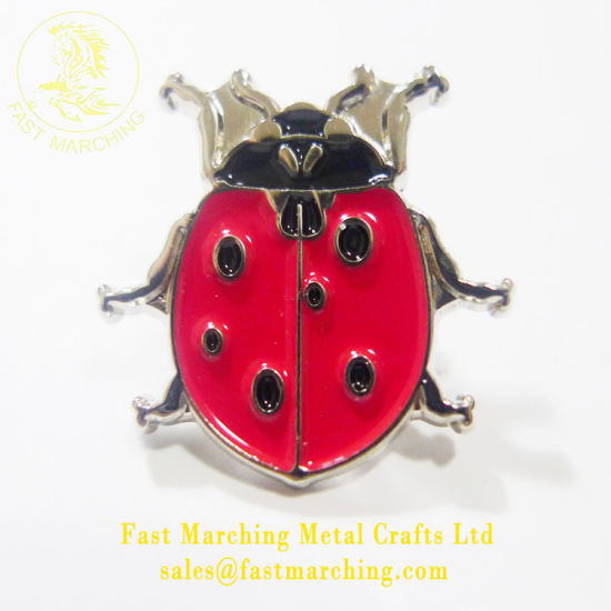 Custom Wholesale Promotional Button Name Magnet Enamel Pin Eagle Badge