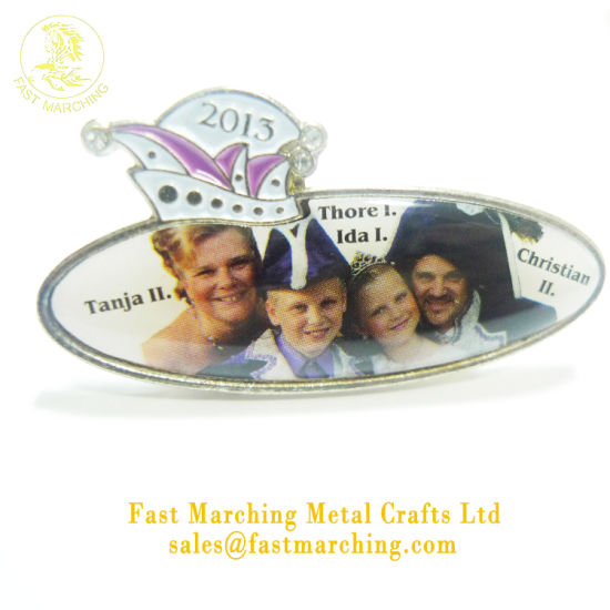 Custom Factory Price Wholesale Tinplate Button Suit Cap Metal Badges